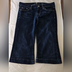 7 For All Mankind Capris Sz 26 Low Rise Euc